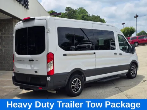 More photos of 2022 Ford Transit-350 XLT Medium Roof 15-Passenger w/3.5L Eco-Boost V6 at Carolina Auto Warehouse, NC