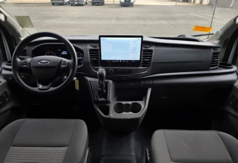 More photos of 2022 Ford Transit-350 XLT at Carolina Auto Warehouse, NC