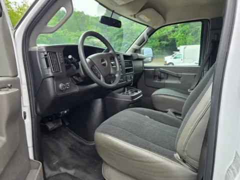 More photos of 2021 GMC Savana 2500 Work Van at Carolina Auto Warehouse, NC