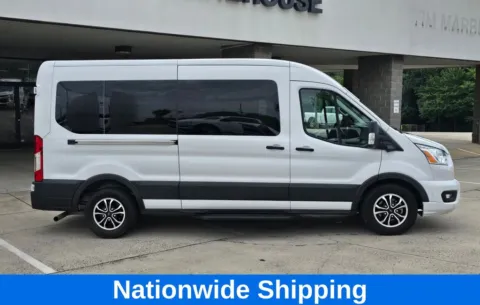 More photos of 2022 Ford Transit-350 XLT Medium Roof 15-Passenger w/3.5L Eco-Boost V6 at Carolina Auto Warehouse, NC