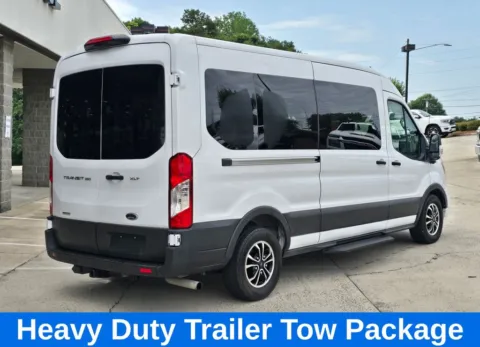 More photos of 2022 Ford Transit-350 XLT Medium Roof 15-Passenger w/3.5L Eco-Boost V6 at Carolina Auto Warehouse, NC
