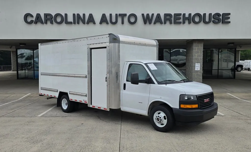 White 2022 GMC Savana 3500 Work Van 16ft Box w/Roll-up Rear & Side Doors w/Shelves for sale in Concord, NC