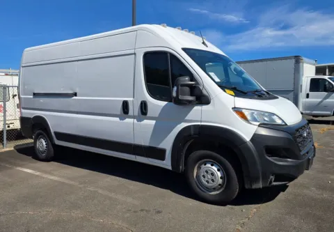 White 2024 Ram ProMaster 2500 High Roof 159wb w/Adaptive Cruise Control w/Stop & Go for sale in Concord, NC
