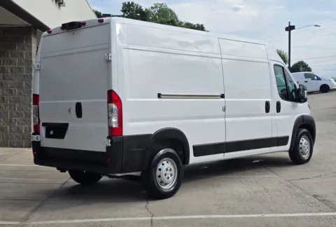 More photos of 2022 Ram ProMaster 2500 High Roof 159WB w/Bulkhead and Shelves at Carolina Auto Warehouse, NC