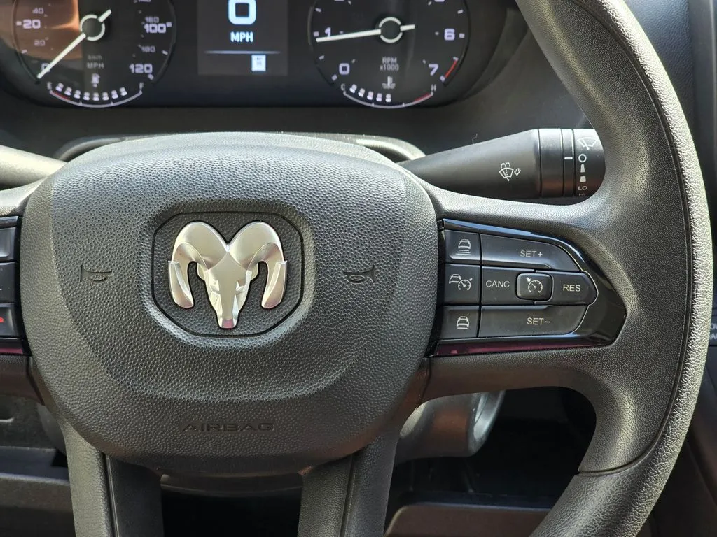 Ram ProMaster 2500 photo 24