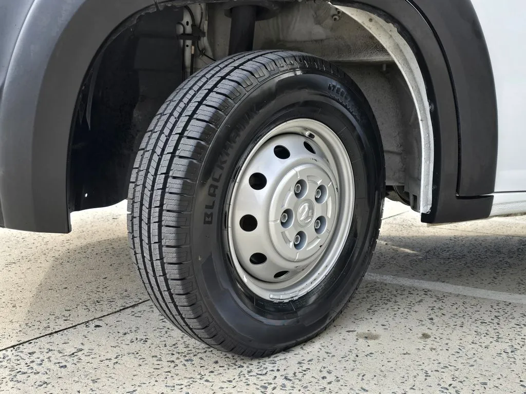 Ram ProMaster 2500 photo 37
