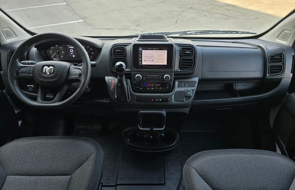 Ram ProMaster 3500 photo 19