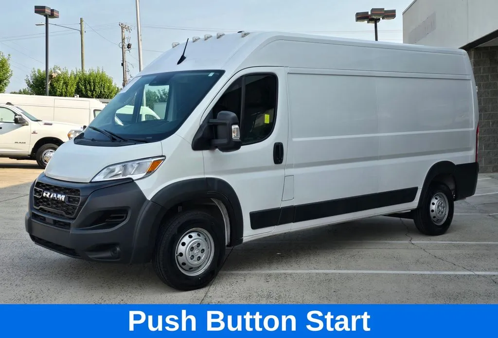 Ram ProMaster 3500 photo 9