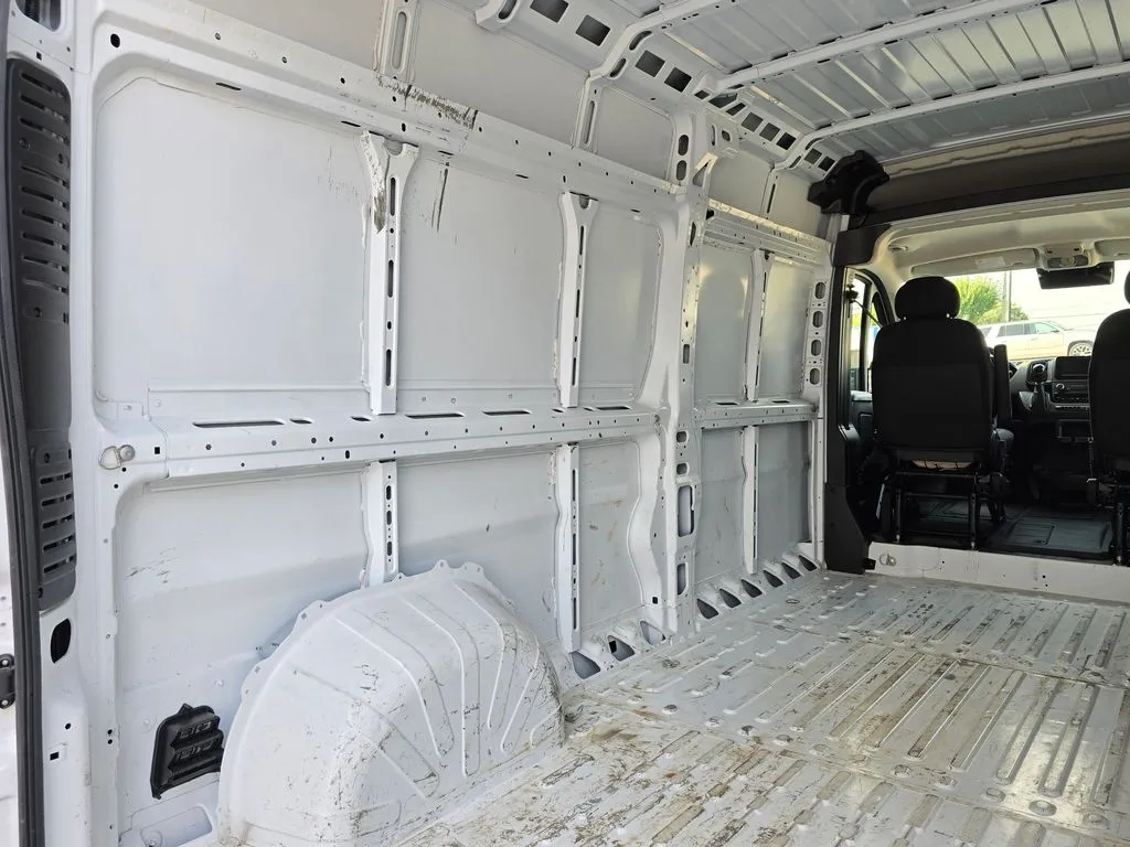 Ram ProMaster 3500 photo 12