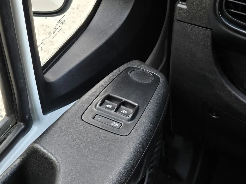 Ram ProMaster 3500 photo 34