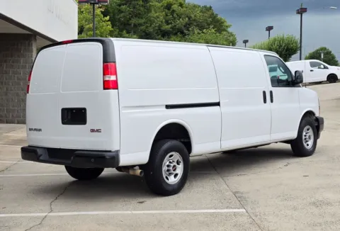 More photos of 2023 GMC Savana 2500 Work Van EXT W/Convenience Package and Park Assist at Carolina Auto Warehouse, NC