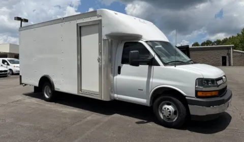 White 2022 Chevrolet Express 3500 Work Van Cutaway 16ft Box w/Shelves and 360-Camera for sale in Concord, NC