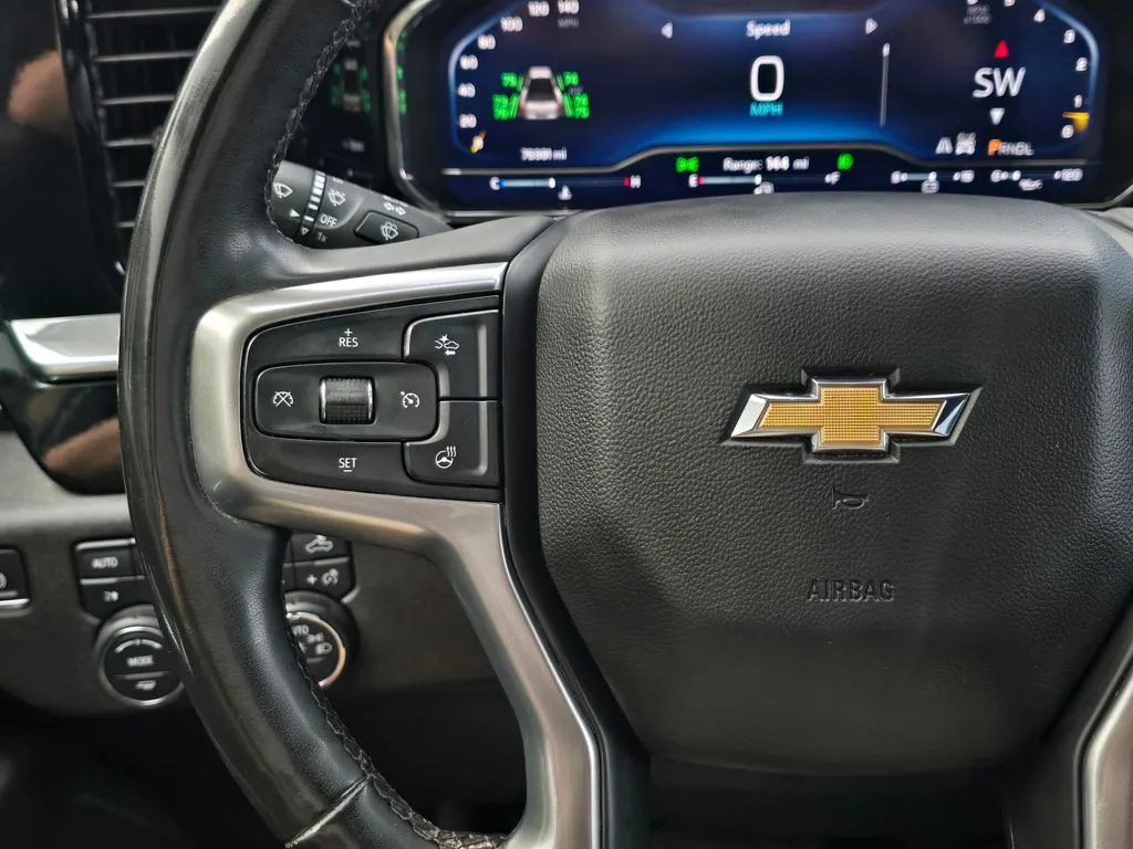 Chevrolet 3500HD photo 37