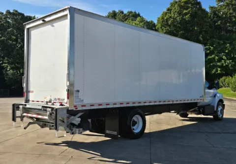 Another view of 2021 Ford F-750SD  26ft Box w/3,000lb Liftgate for sale in Concord, NC at Carolina Auto Warehouse
