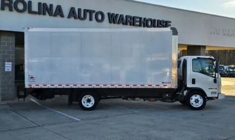 Another view of 2022 Isuzu NRR WT 20ft Box W/Tuck-Under Liftgate and 6.0L V8 for sale in Concord, NC at Carolina Auto Warehouse