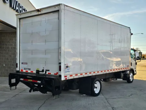 More photos of 2022 Isuzu NRR WT 20ft Box W/Tuck-Under Liftgate and 6.0L V8 at Carolina Auto Warehouse, NC