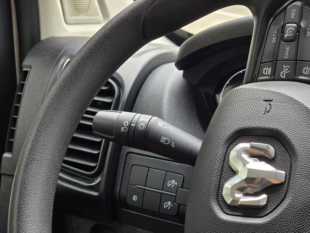 Ram ProMaster 2500 photo 24