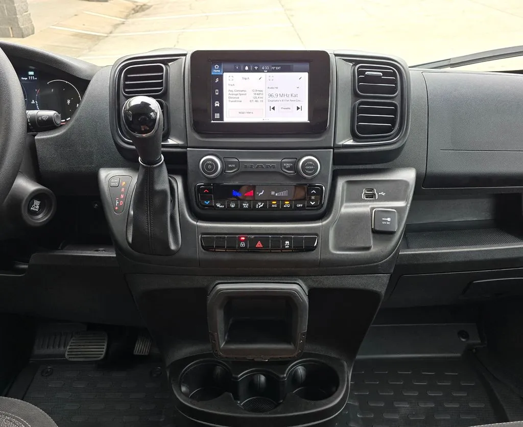 Ram ProMaster 2500 photo 19