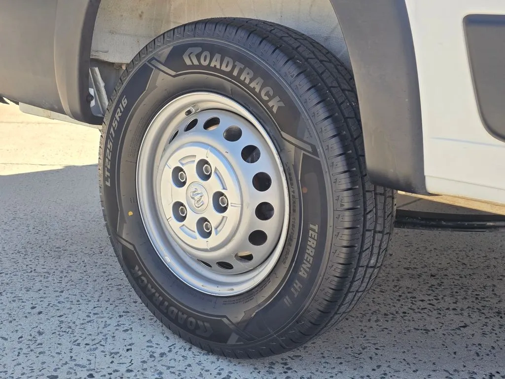 Ram ProMaster 2500 photo 41