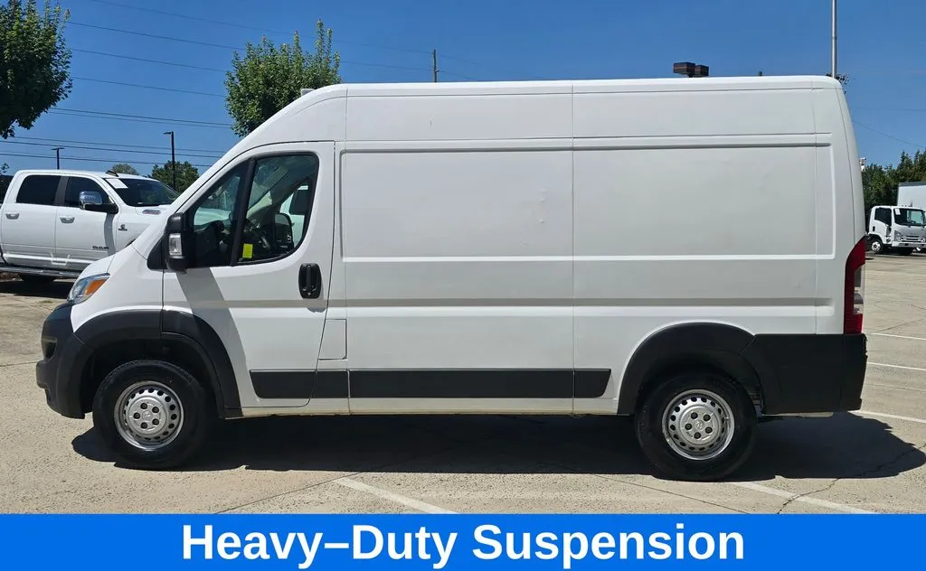 Ram ProMaster 2500 photo 8