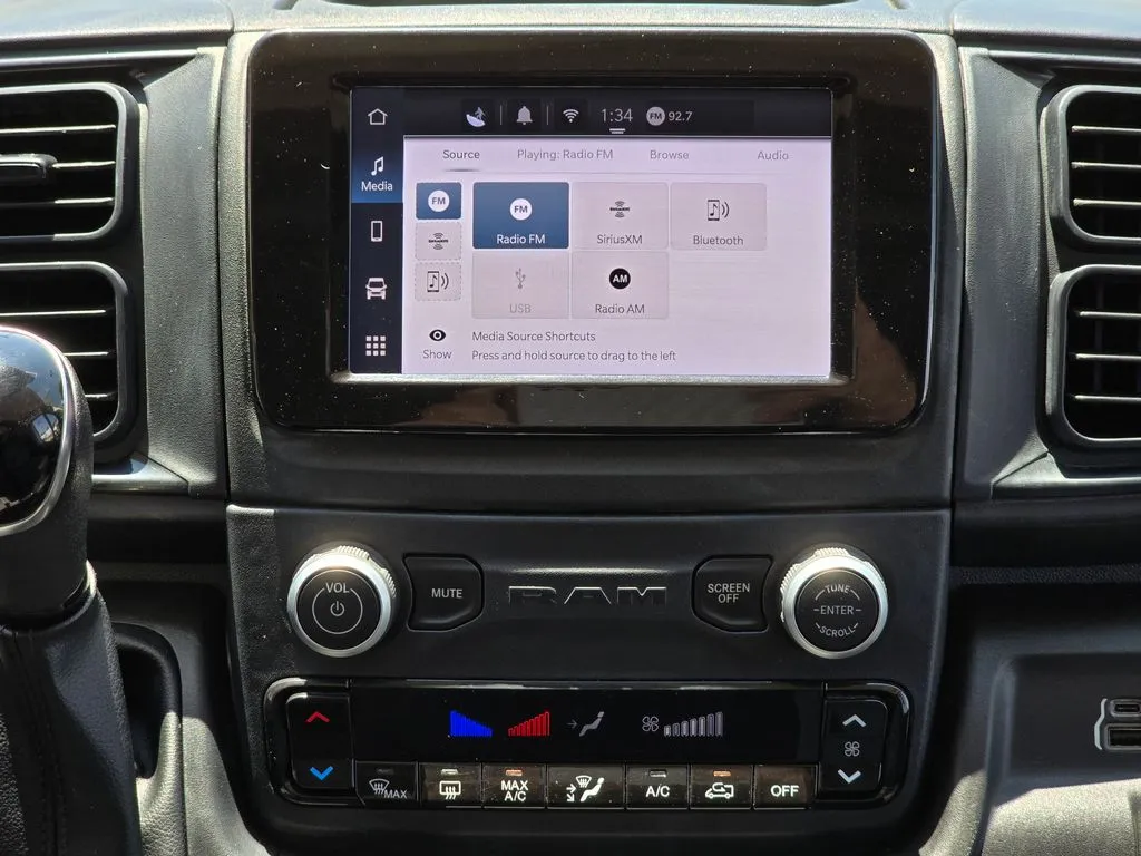 Ram ProMaster 2500 photo 38