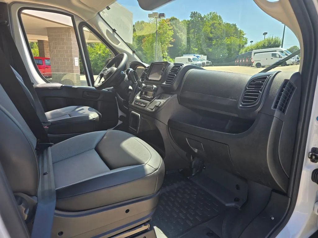Ram ProMaster 2500 photo 17