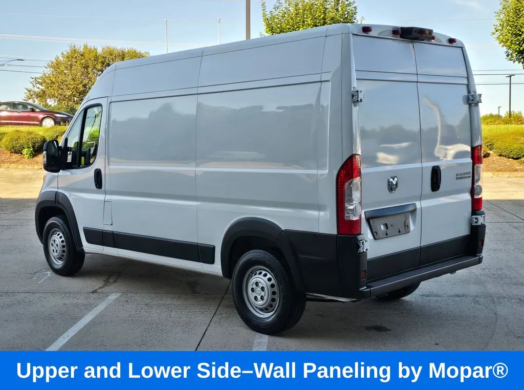 Ram ProMaster 2500 photo 7