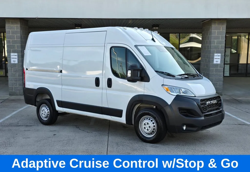 Ram ProMaster 2500 photo 2
