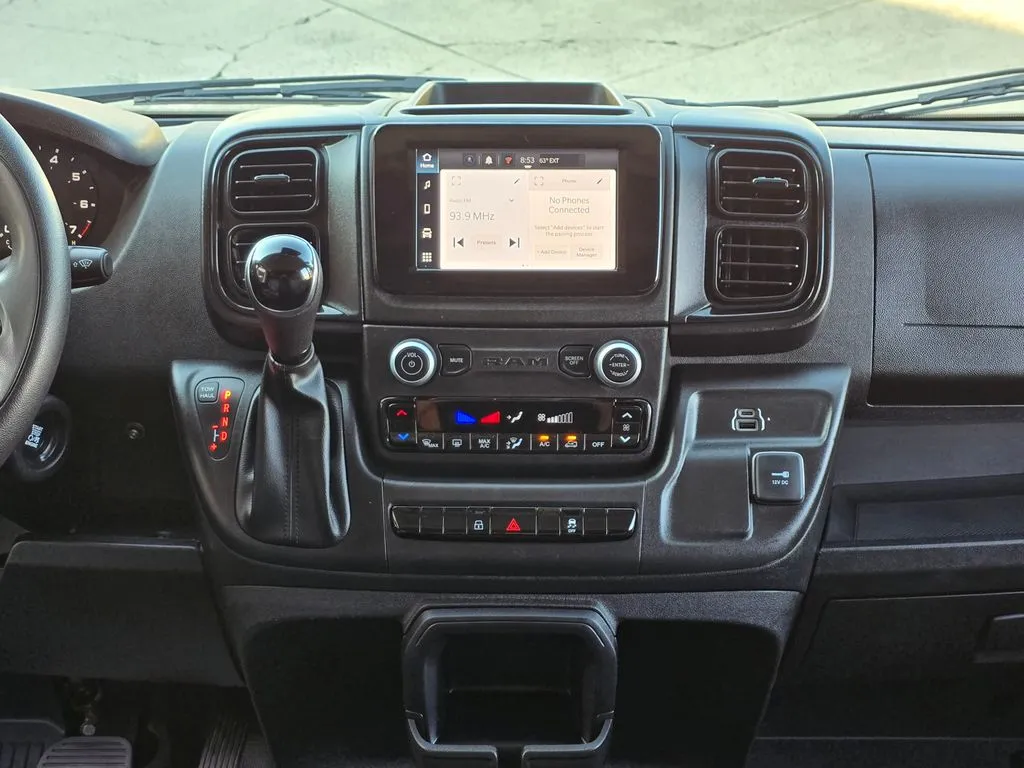Ram ProMaster 2500 photo 26