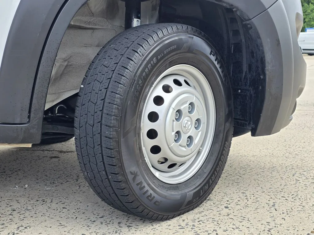 Ram ProMaster 2500 photo 42