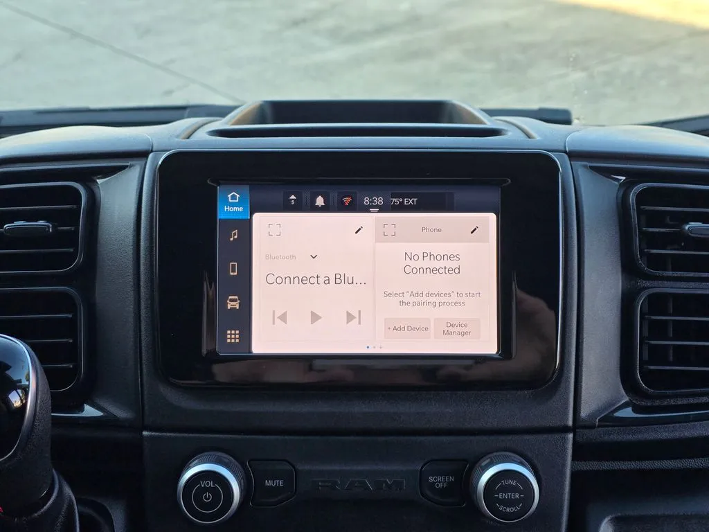 Ram ProMaster 2500 photo 28