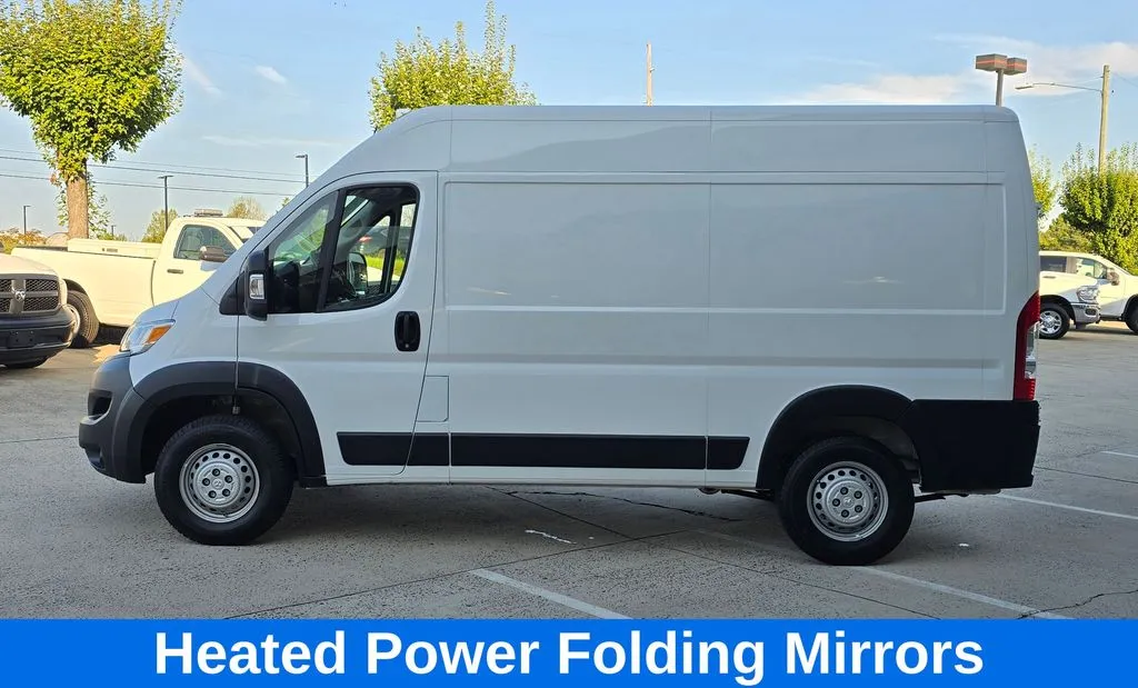 Ram ProMaster 2500 photo 8