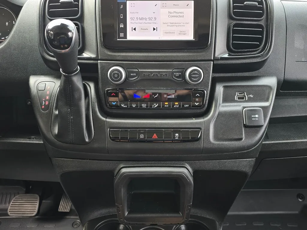 Ram ProMaster 2500 photo 28