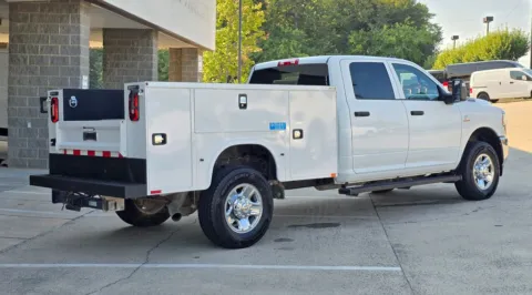 More photos of 2024 Ram 2500 Tradesman Crew Cab 4x4 Service Body w/Cummins 6.7L Diesel at Carolina Auto Warehouse, NC