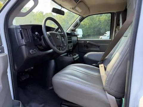 More photos of 2024 GMC Savana 2500 LS 12-Passenger at Carolina Auto Warehouse, NC