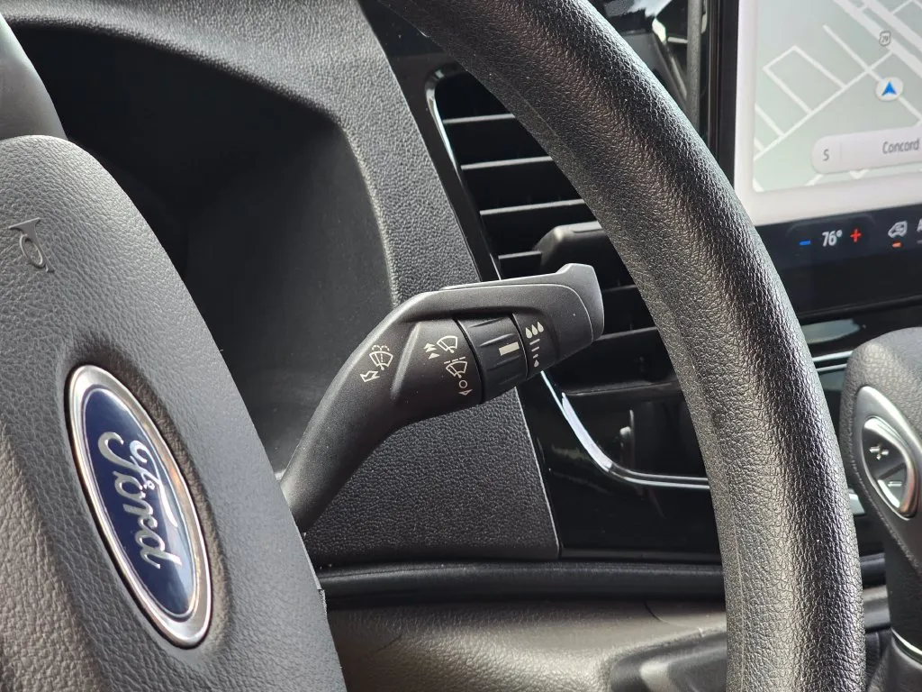 Ford Transit-350 photo 23
