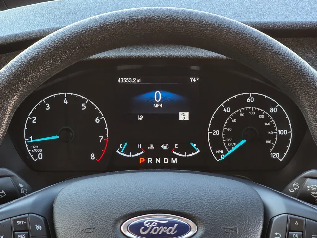 Ford Transit-350 photo 20