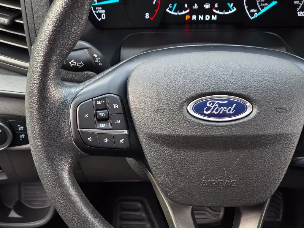 Ford Transit-350 photo 19