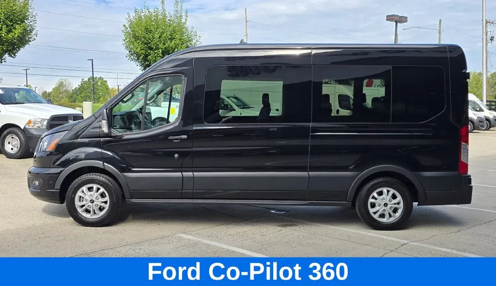 Ford Transit-350 photo 8