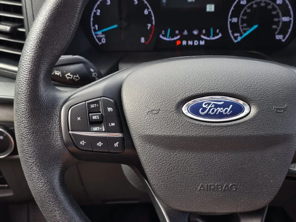 Ford Transit-350 photo 19