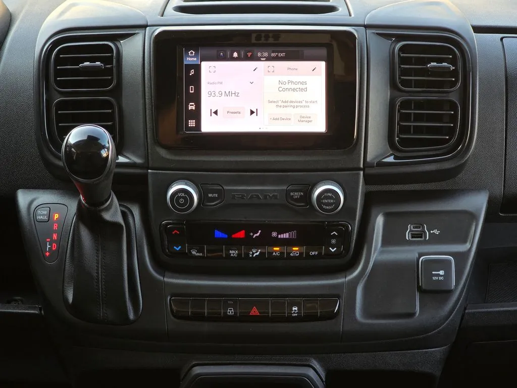 Ram ProMaster 2500 photo 25