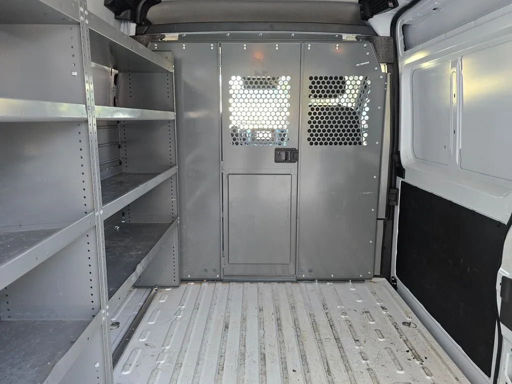 Ram ProMaster 2500 photo 21