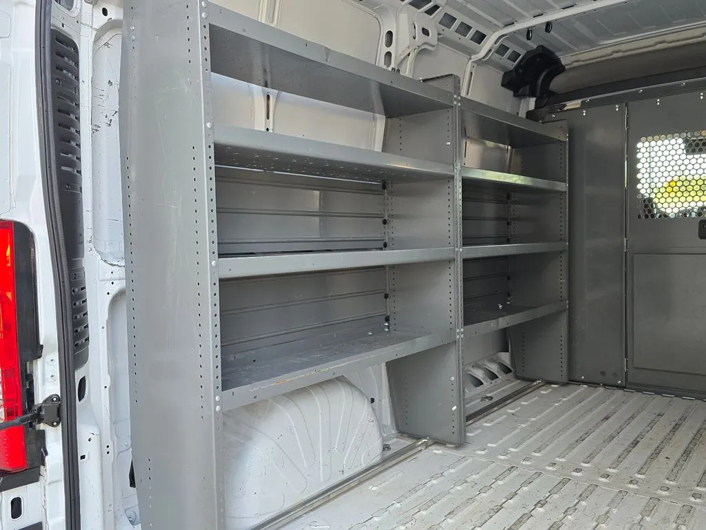 Ram ProMaster 2500 photo 15