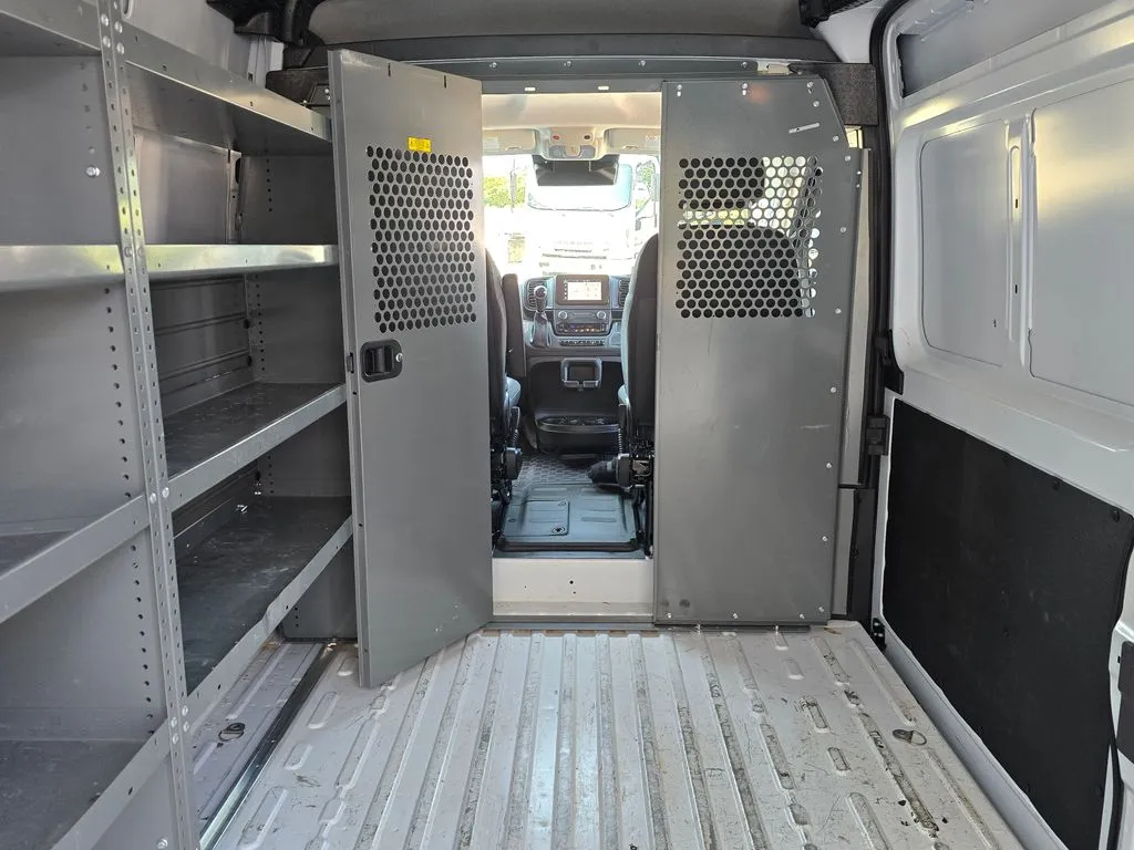 Ram ProMaster 2500 photo 22