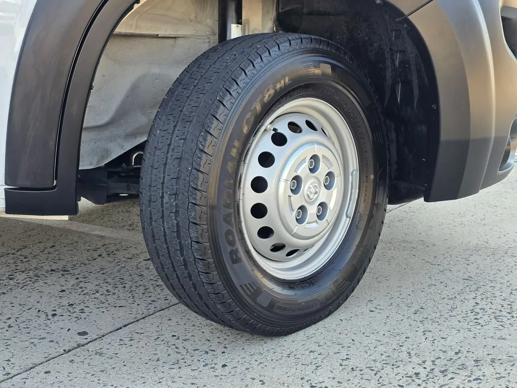 Ram ProMaster 2500 photo 44