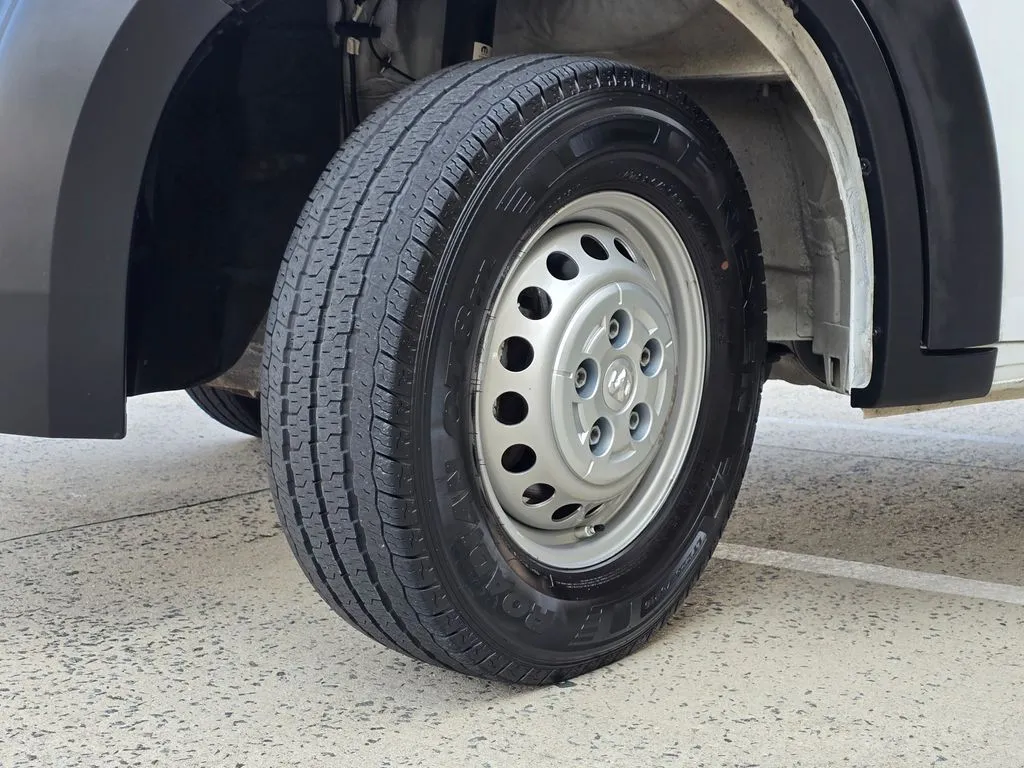 Ram ProMaster 2500 photo 41