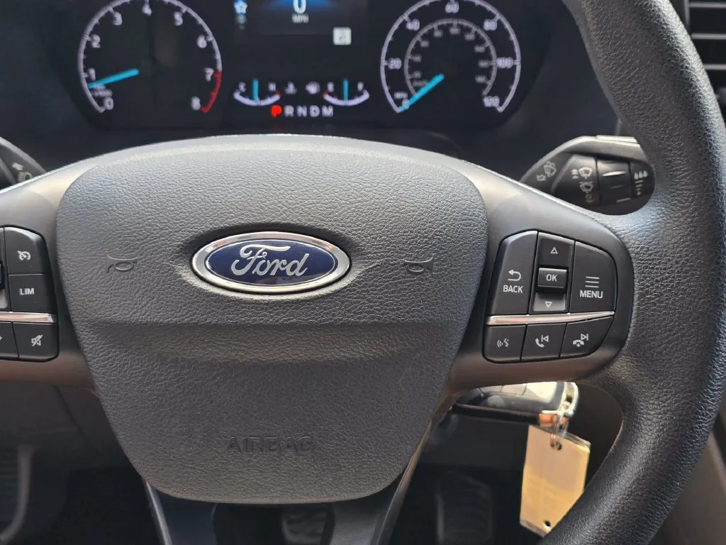 Ford Transit-350 photo 22