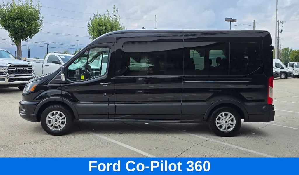 Ford Transit-350 photo 8
