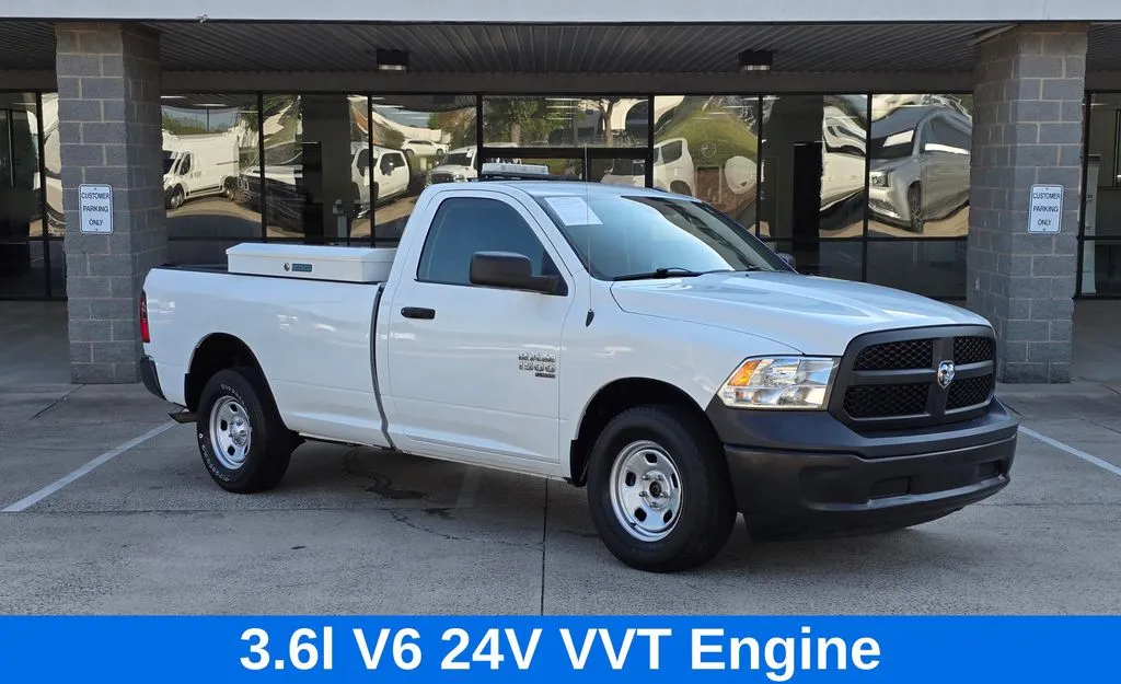 Ram 1500 photo 2