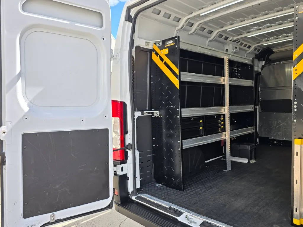 Ram ProMaster 2500 photo 12